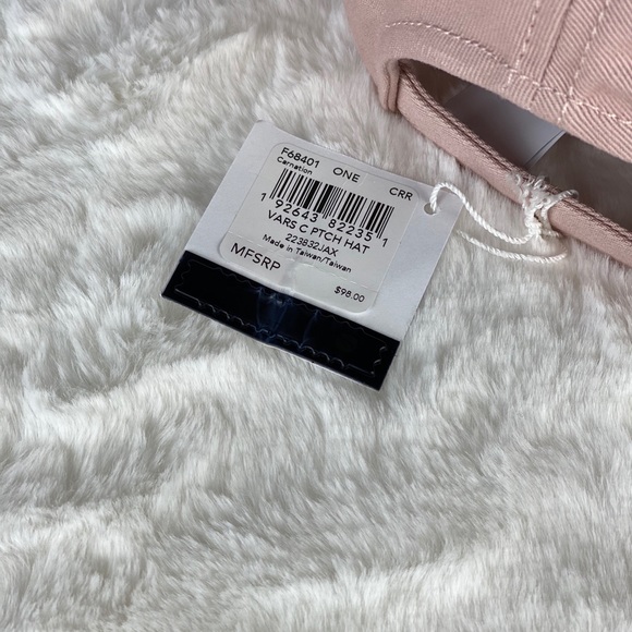 NWT Coach ladies hat - Picture 3 of 6